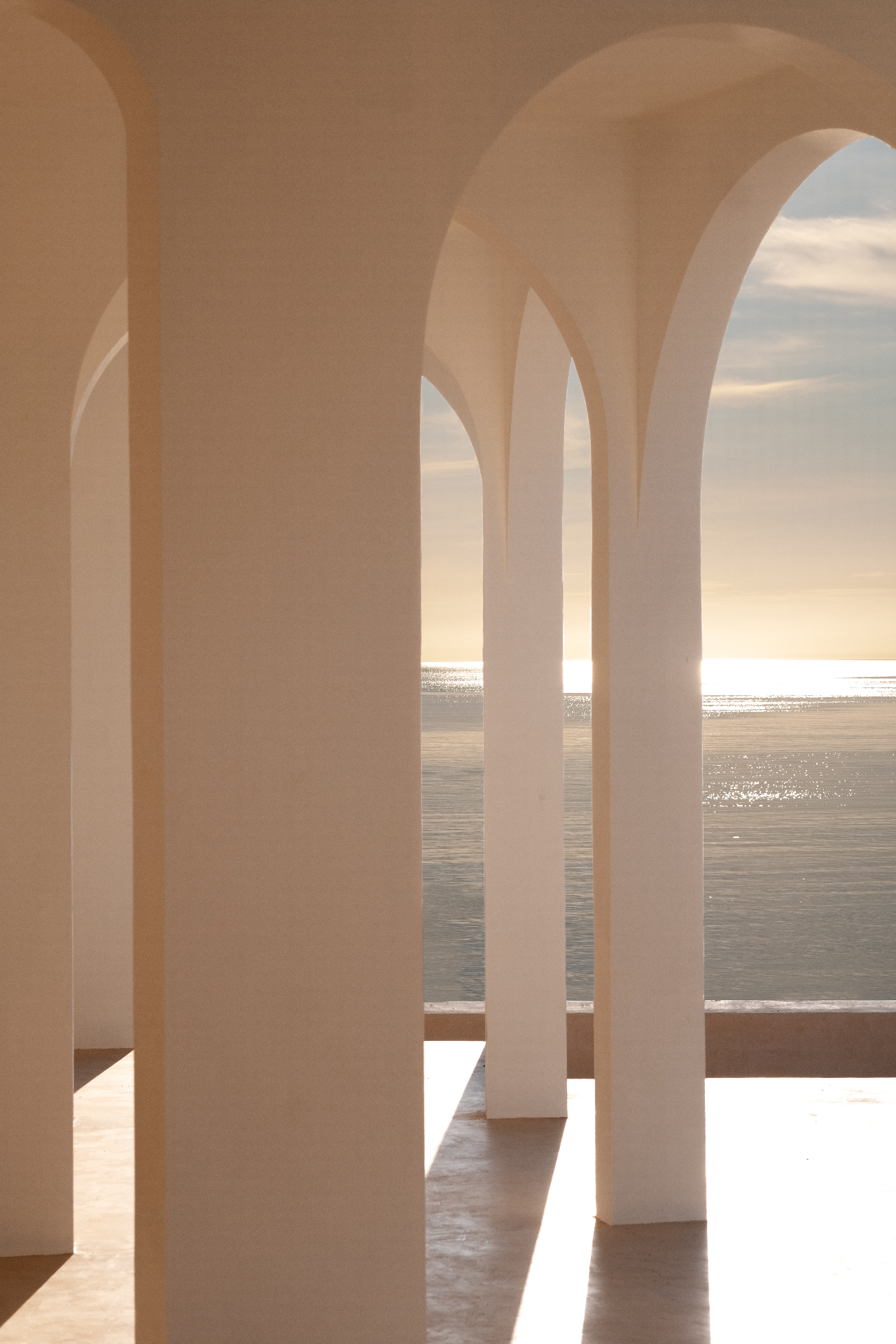 Soluna arches at sunrise
