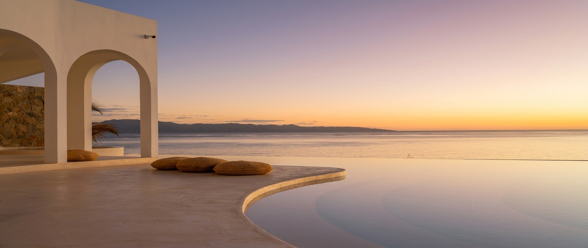 Soluna — sunset over the Sea of Cortez